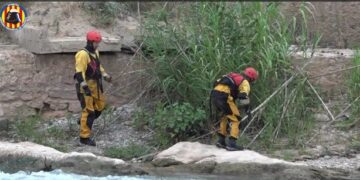 Reanudan la búsqueda de un joven desaparecido en el río Turia entre Manises y Paterna