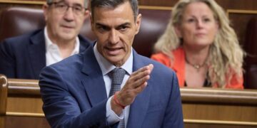 Sánchez y Feijóo se lanzan los trapos sucios: corrupción contra corrupción