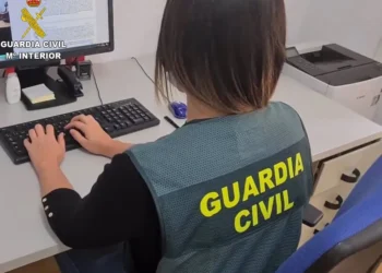 Estafa romántica a una anciana de 86 años destapa una red criminal internacional con 14 detenidos