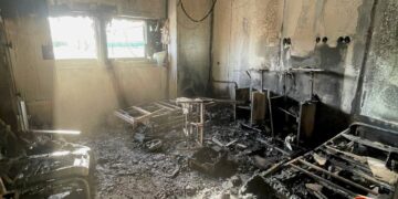 La Fe de Valencia tras el incendio: habitaciones destruidas, pacientes realojados y una tragedia aún muy presente