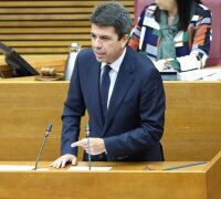 Mazón pide al Gobierno que el Consell pueda agilizar la limpieza de alcantarillado en la zona afectada por la DANA