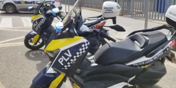 Detenido un menor de 17 años por agresión sexual a su expareja de 14 años en el barrio del Cabañal