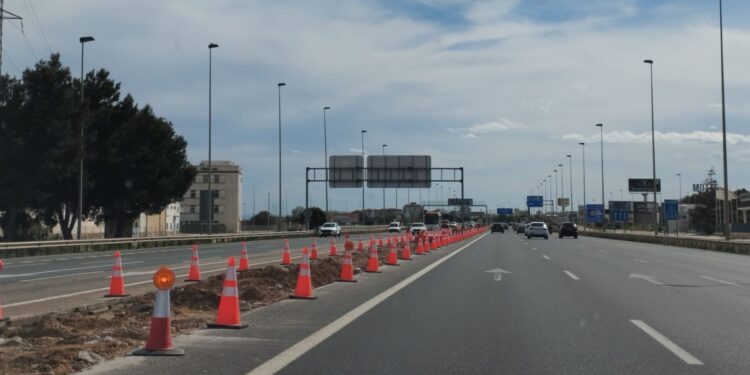 Desde hoy la Pista de Silla tendrá nuevos cortes nocturnos con desvíos alternativos del tráfico 1 Desde hoy la Pista de Silla tendrá nuevos cortes nocturnos con desvíos alternativos del tráfico