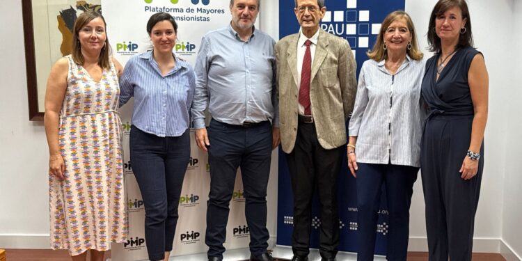 La PMP y ASEPAU se alían por la accesibilidad de las personas mayores