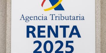 Los valencianos, “rehenes” de las administraciones: el caos técnico les impide completar la Renta 2025