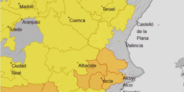 Alerta naranja por tormentas en el interior sur de Valencia e interior Norte de Alicante