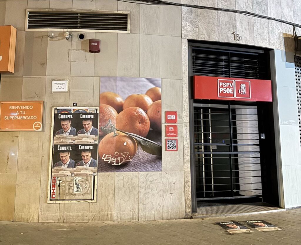 Vandalización de sedes socialistas en Valencia: ataques que atentan contra la democracia 2 vandalismo psoe 1