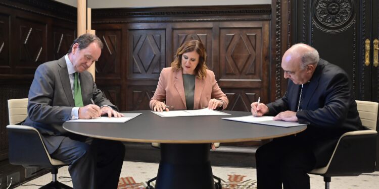 Fundación Iberdrola sufragará la nueva iluminación exterior del Miguelete y la Catedral de Valencia 1 Fundación Iberdrola sufragará la nueva iluminación exterior del Miguelete y la Catedral de Valencia