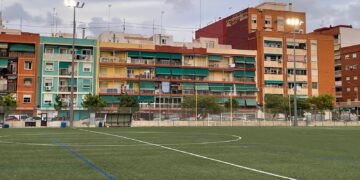 La Fundación Deportiva Municipal invierte más de 70.000 € en iluminación LED para el campo de fútbol de La Malva-rosa
