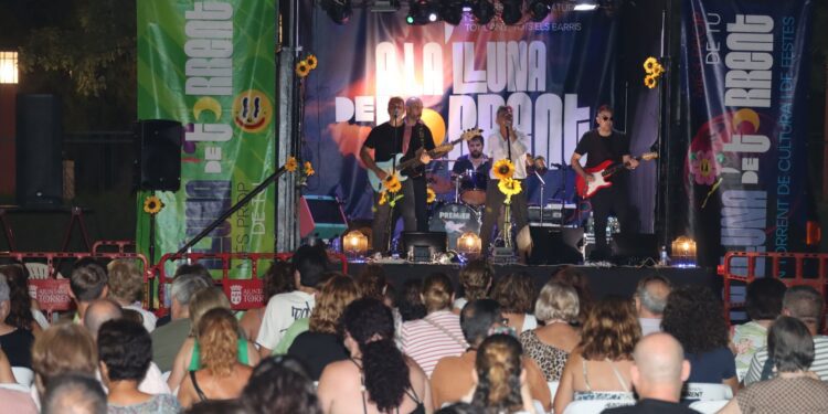Agosto vuelve a llenar de cultura cada rincón de Torrent