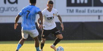 El Castelló sorprende al Valencia en su estreno de pretemporada (1-2)