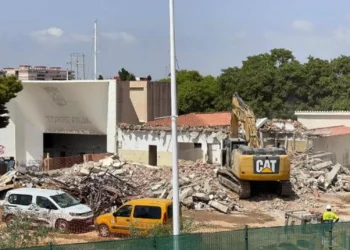 Comienza la rehabilitación de la antigua fábrica de hielo de Torrevieja
