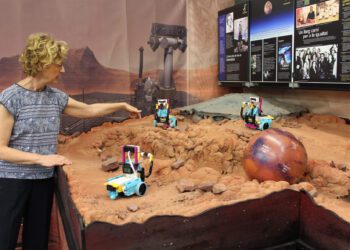 Una investigación de la Universitat de Valéncia consigue hacer accesibles impactantes fenómenos astronómicos a personas con discapacidad visual 8 Una investigación de la Universitat de Valéncia consigue hacer accesibles impactantes fenómenos astronómicos a personas con discapacidad visual