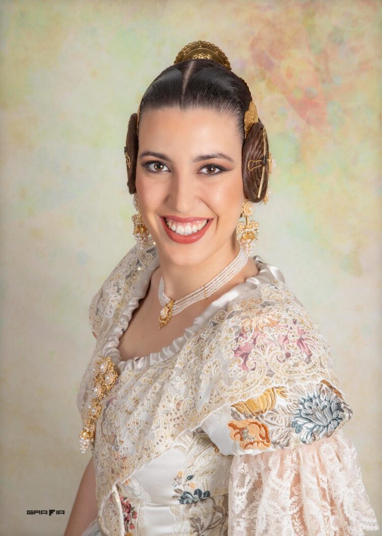 El agua hizo acto de presencia en las preselecciones falleras este sábado