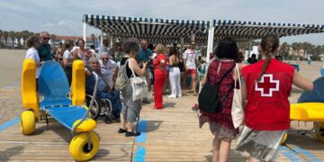 COCEMFE CV denuncia déficits en varios puntos de baño adaptado en playas de la Comunitat