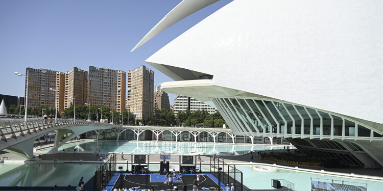 Les Arts regresa al circuito operístico internacional con su nueva producción de ‘Faust’ 1 Les Arts regresa al circuito operístico internacional con su nueva producción de ‘Faust’