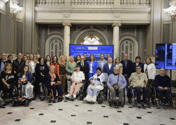 Valencia presenta su candidatura al Premio Ciudad Accesible Europea 2026 con el respaldo unánime del pleno municipal