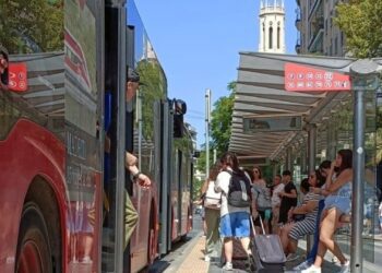 EMT lanza la nueva línea 45 para conectar barrios del norte y este de Valéncia y reconfigura las líneas 94 y 95