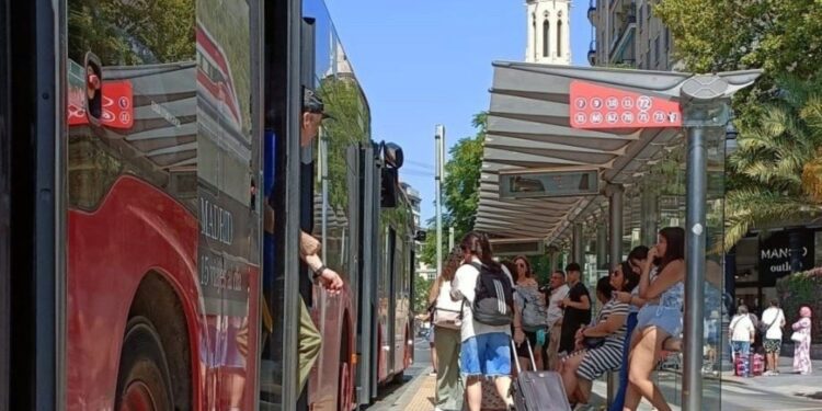 EMT lanza la nueva línea 45 para conectar barrios del norte y este de Valéncia y reconfigura las líneas 94 y 95