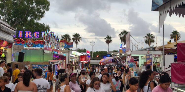 Feria de Atracciones de verano amplia hasta el 8 de agosto su estancia en el tramo IX del Jardín del Turia