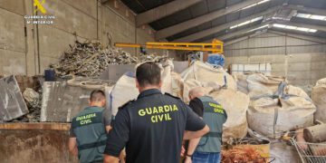 Detenido el trabajador de una empresa por el robo de cobre en La Safor y La Ribera