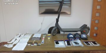 La Guardia Civil desarticula en Cuenca una red de estafas nacional con mensajes falsos de la DGT