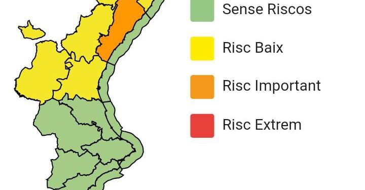 Se activa la alerta naranja en el litoral de Castello para esta noche y mañana por la mañana por fuertes lluvias