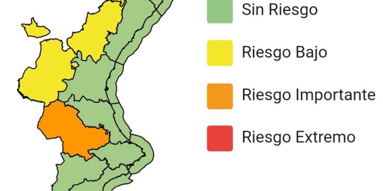 Alerta por lluvias y tormentas en el interior sur de Valencia y mañana se activa en el Norte de Castelló