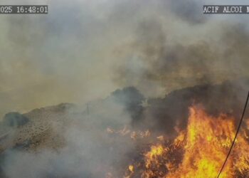 La UME con base en Bétera sale hacia el Incendio Forestal de Ibi que ya ha entrado en Alcoy
