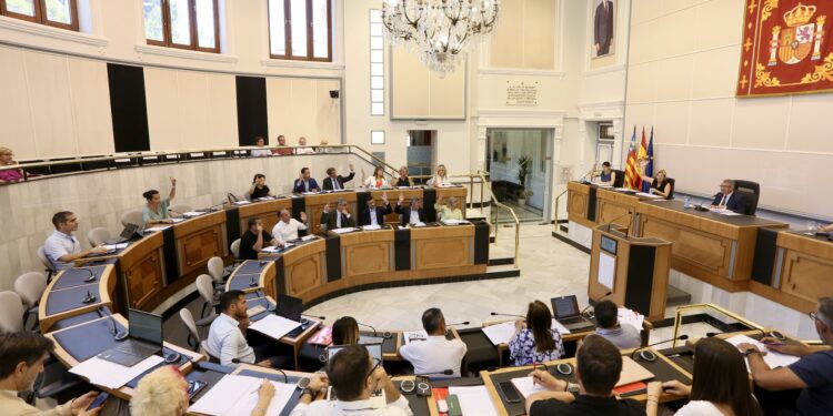 La Diputación de Alicante financia con 2,3 millones de euros los servicios sociales municipales 1 La Diputación de Alicante financia con 2,3 millones de euros los servicios sociales municipales