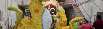 Todo preparado para la Batalla más colorida y olorosa, la Batalla de Flors de Valéncia