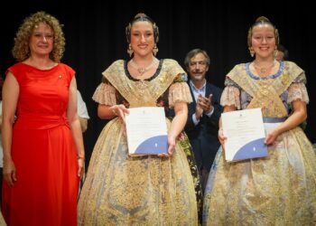 Andrea Adelantado Montoya y Sara Magán Miquel, son proclamadas oficialmente Fallera Mayor y Fallera Mayor Infantil de Torrent 2026 1 Andrea Adelantado Montoya y Sara Magán Miquel, son proclamadas oficialmente Fallera Mayor y Fallera Mayor Infantil de Torrent 2026