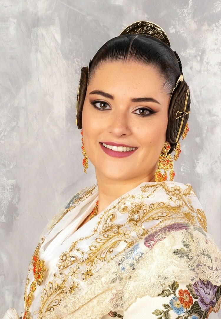 El agua hizo acto de presencia en las preselecciones falleras este sábado