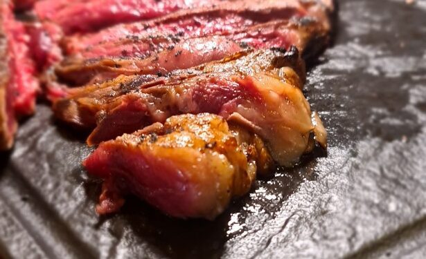 El sueño comestible de Jaime Sorolla: Revacuno presenta ante la prensa la excelencia de la vaca Vetusta 1 El sueño comestible de Jaime Sorolla: Revacuno presenta ante la prensa la excelencia de la vaca Vetusta