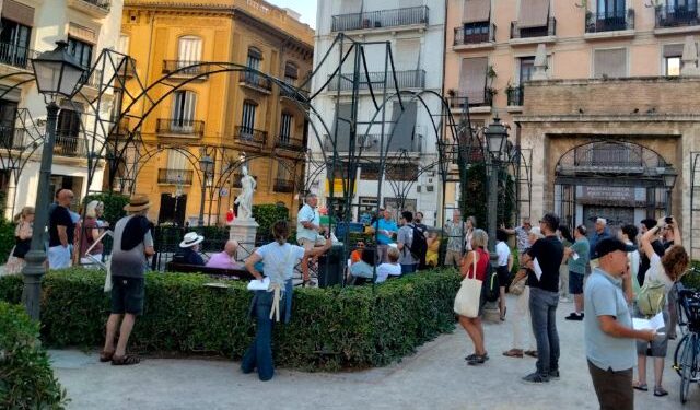 El jardín y el parque de Parcent que quieren los vecinos