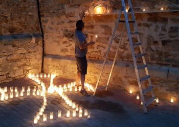 Titaguas también se ilumina este sábado en memoria de las víctimas de la DANA