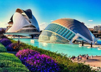 Valencia invertirá un millón de euros en ayudas directas para impulsar startups locales