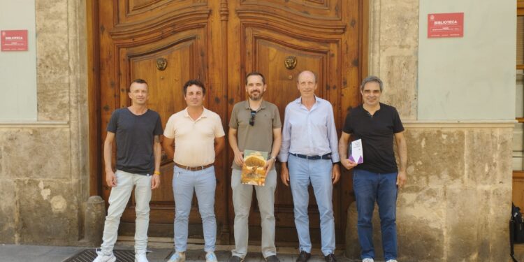 Sa Fundació Balear i Lo Rat Penat unixen forces en defensa de les seues llengües pròpies 1 Sa Fundació Balear i Lo Rat Penat unixen forces en defensa de les seues llengües pròpies