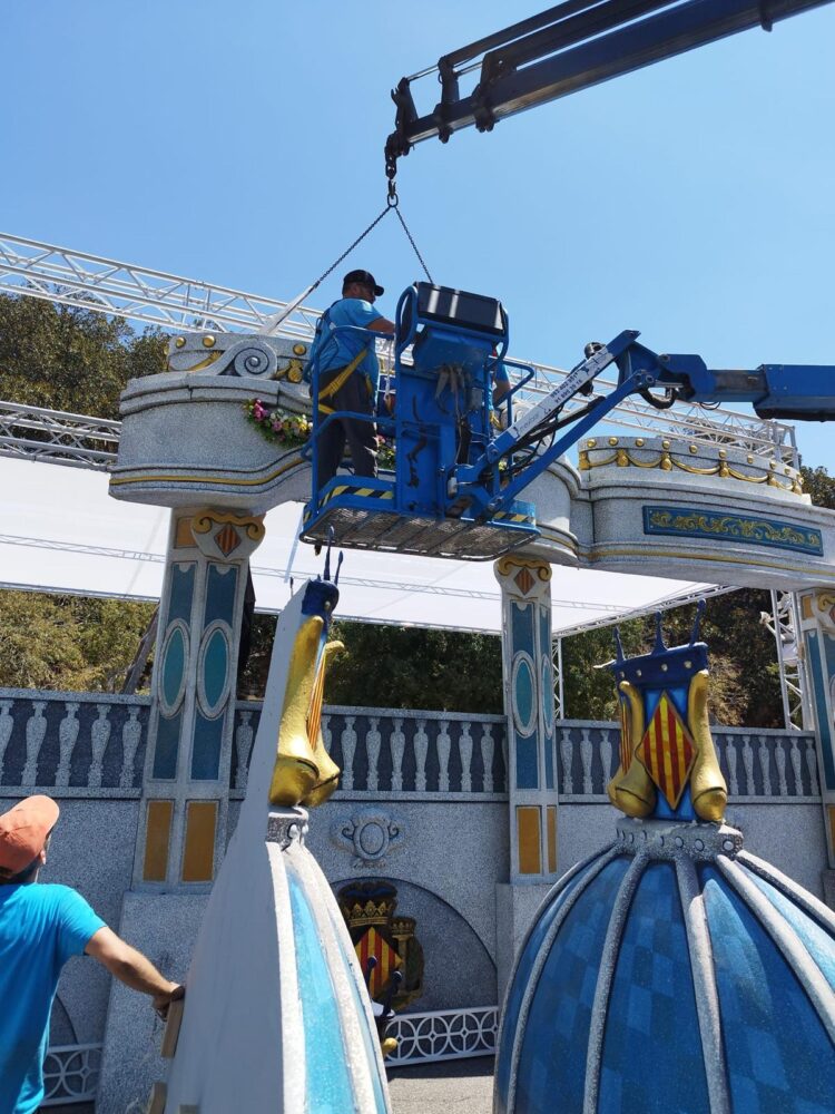 Todo preparado para la Batalla más colorida y olorosa, la Batalla de Flors de Valéncia