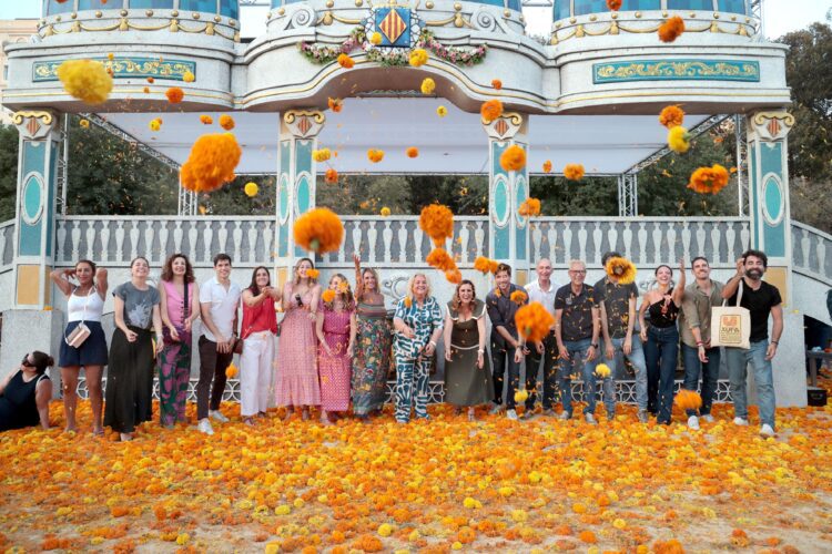 Un año más Valencia cumplió con la Batalla de Flors