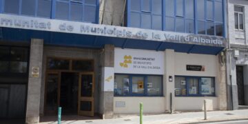 La Guardia Civil detiene al secretario de un ayuntamiento de la Vall d’Albaida por presunta agresión sexual a una menor
