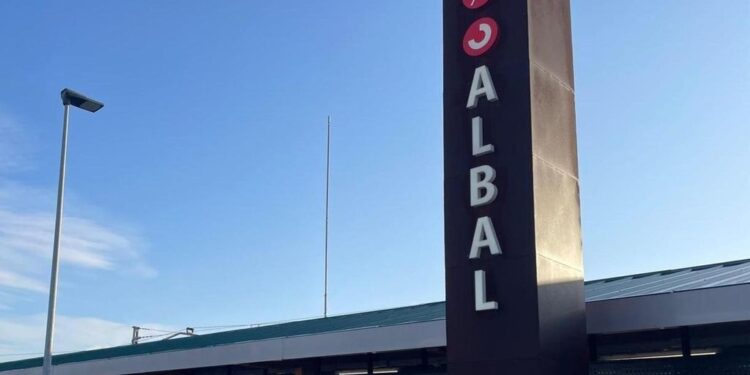 Albal pagó un millón de euros de más a Adif por su estación, según un informe remitido al juez del 'caso Koldo' 1 Albal pagó un millón de euros de más a Adif por su estación, según un informe remitido al juez del ‘caso Koldo’