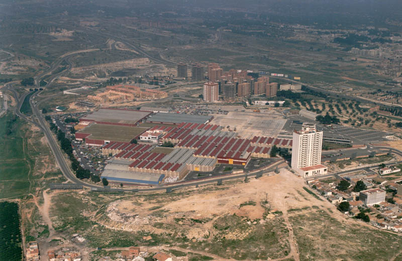 Las naves ocultas de Le Corbusier en Feria Valencia: un legado industrial rescatado del olvido 5 arquitectura feria valencia 1968 2