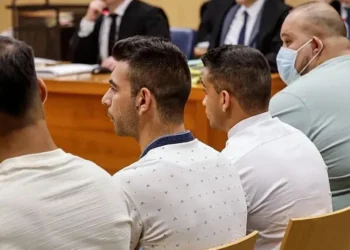 Detenido en Bulgaria uno de los condenados por la agresión sexual grupal a una menor en la Vall d’Albaida