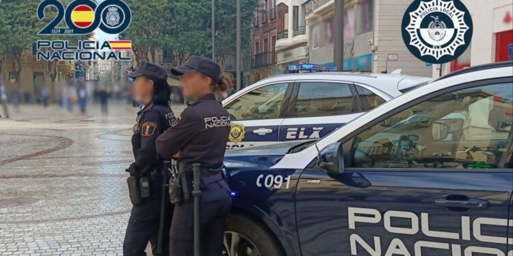 Desmantelan en Elche una organización que simulaba accidentes de tráfico para estafar a aseguradoras 1 Desmantelan en Elche una organización que simulaba accidentes de tráfico para estafar a aseguradoras