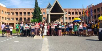 Protesta del profesorado de FP contra los recortes en Educación: concentraciones en Valéncia, Castelló y Alicante
