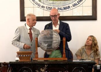 El Palmar celebra el sorteo de ‘redolins’: 775 años de tradición en l’Albufera