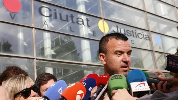 Vicent Mompó declara ante la jueza de la DANA que no tuvo información del barranco del Poyo «hasta la noche»