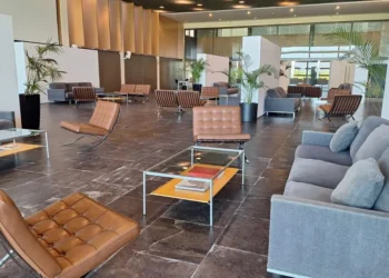 Castellón inaugura su primer refugio climático cultural en el Auditori para combatir el calor extremo