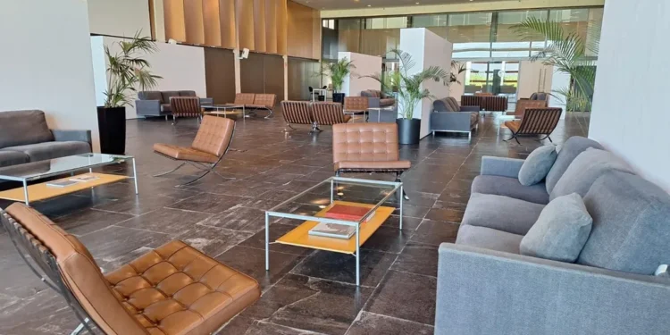 Castellón inaugura su primer refugio climático cultural en el Auditori para combatir el calor extremo